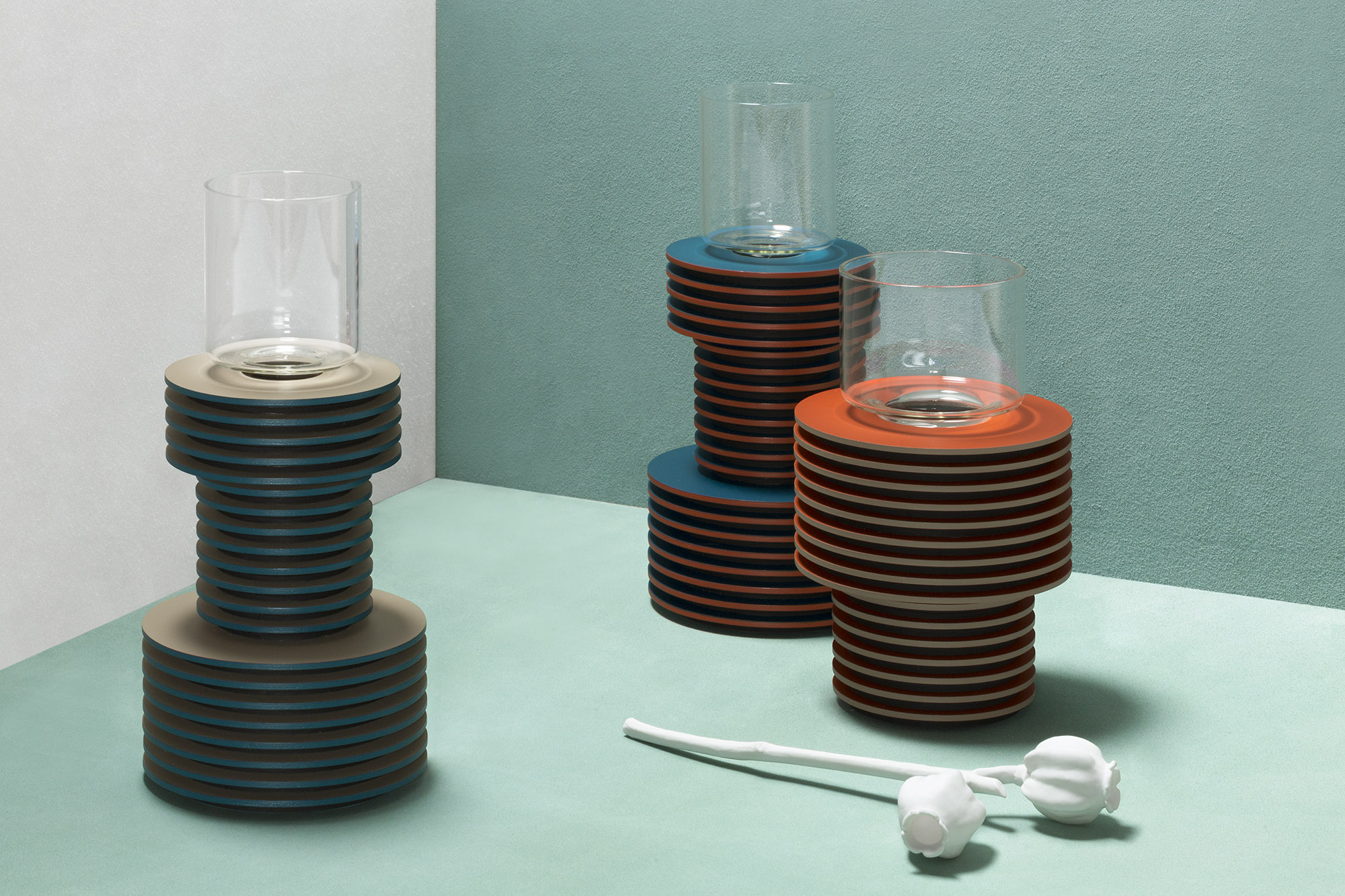 TCR5340BIC_TCR5341BIC_Velvet_vases_low_bicolor_high_bicolor_LIFESTYLE01